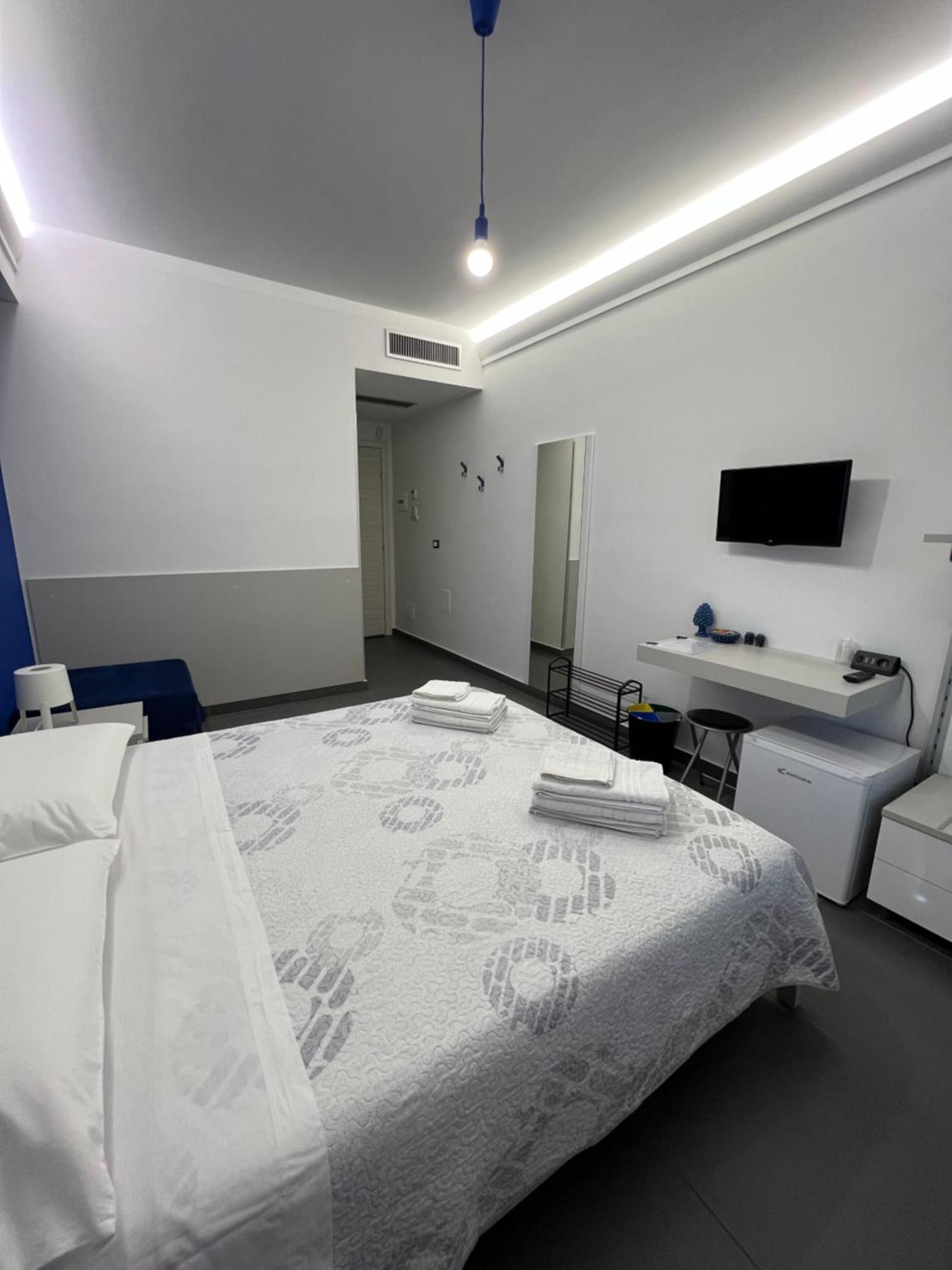 Sicilia Bedda B&B Nizza di Sicilia Εξωτερικό φωτογραφία