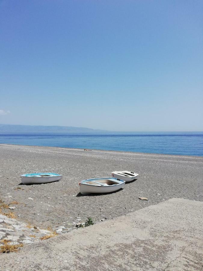 Sicilia Bedda B&B Nizza di Sicilia Εξωτερικό φωτογραφία
